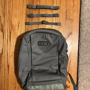 YETI 35L Crossroads Backpack